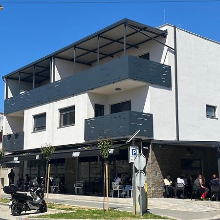 Apartman Sandra Nova Gradiska Esterno foto